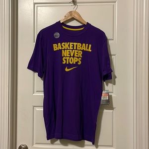 Nike Basketball T-shirt